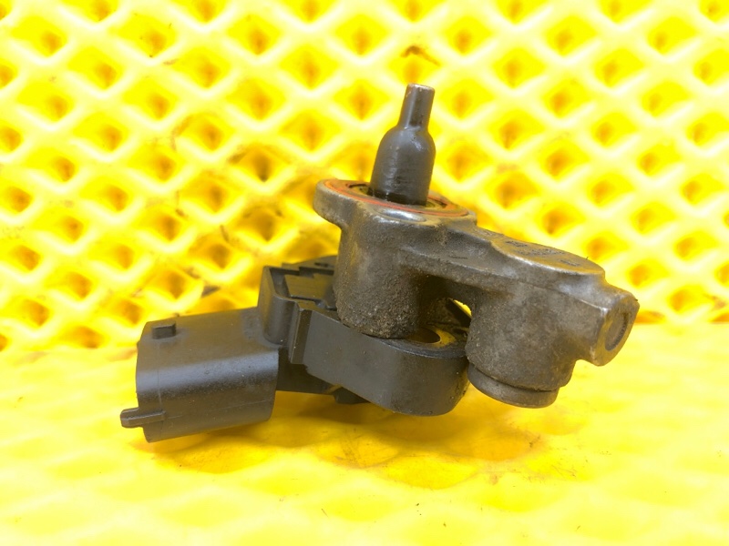 Датчик давления масла Porsche Cayenne 2008 957