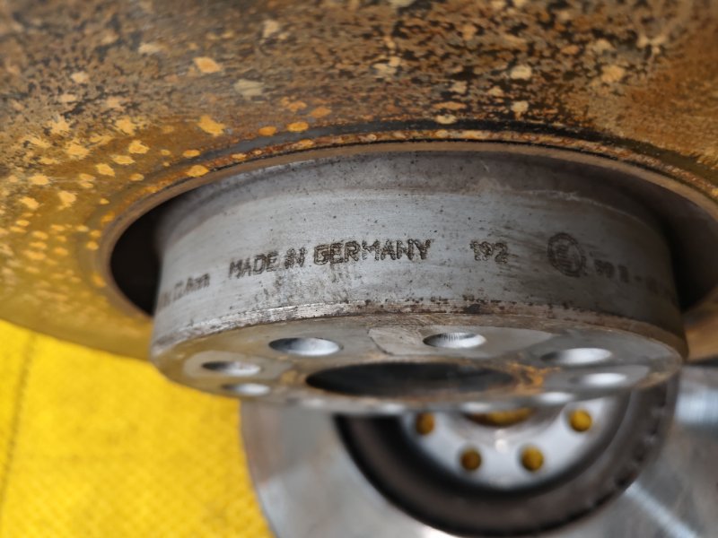 Диск тормозной передний Volkswagen Tiguan