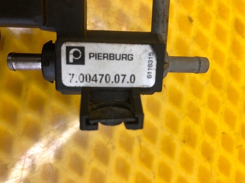 Клапан электромагнитный Porsche Cayenne 2008 957