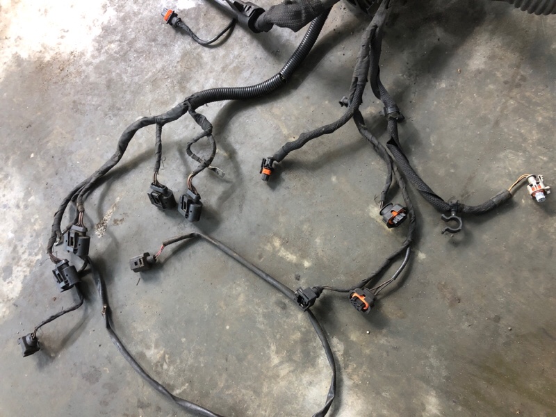 Проводка двигателя Porsche Cayenne 2008 957