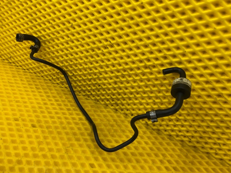 Трубка вакуумная Porsche Cayenne 2008 957