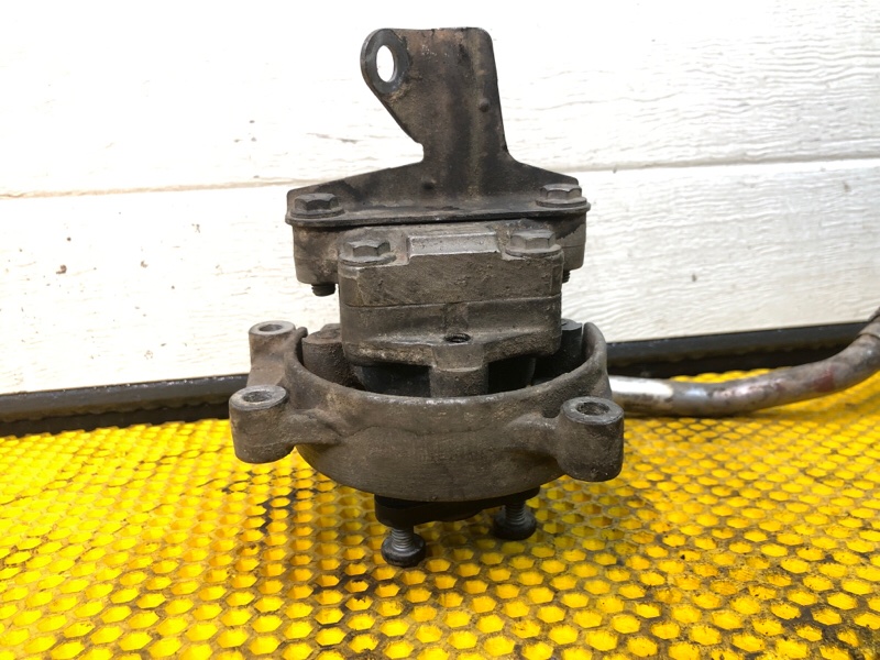 Насос ГУР Porsche Cayenne 2008 957