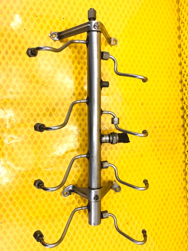 Рейка топливная (рампа) Porsche Cayenne 2008 957