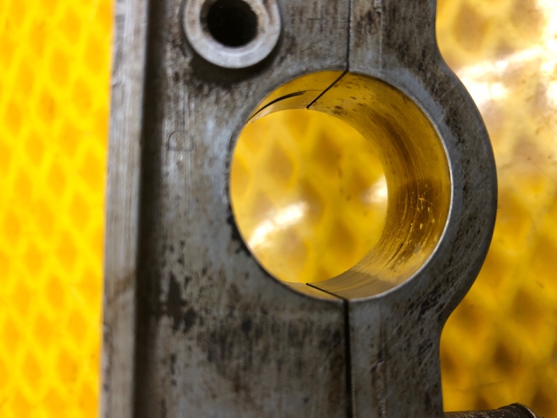 Бугель распредвала Porsche Cayenne 2008 957