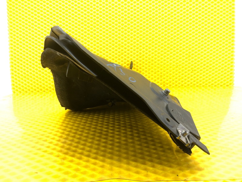 Щит моторного отсека Audi Q7 2014 4L