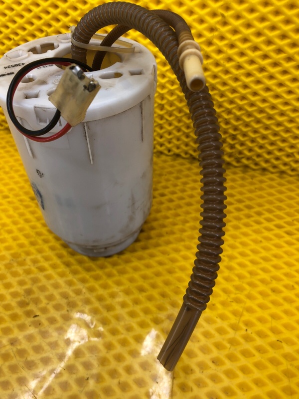 Насос топливный (бензонасос) Audi Q7 2014 4L