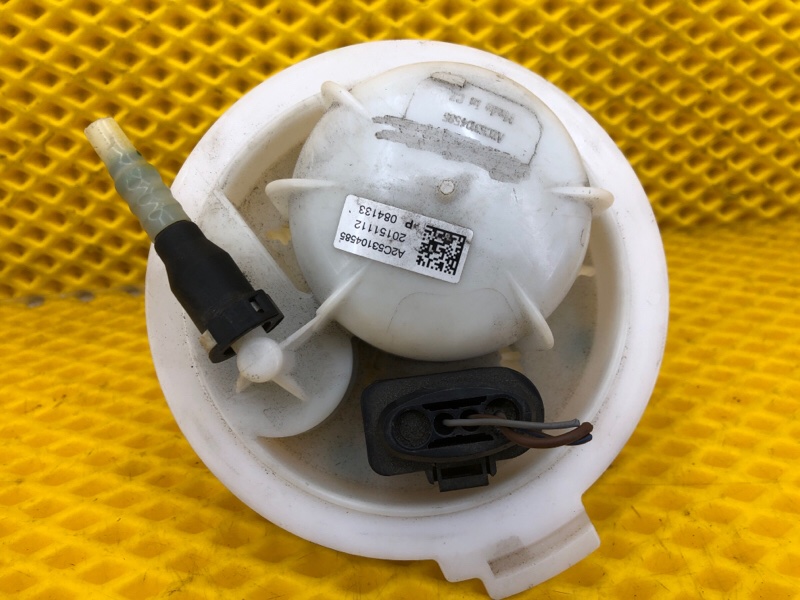 Топливный фильтр Audi Q7 2014 4L