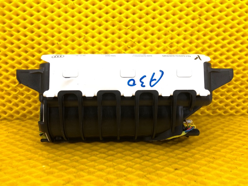 Подушка безопасности пассажира Audi Q7 2014 4L