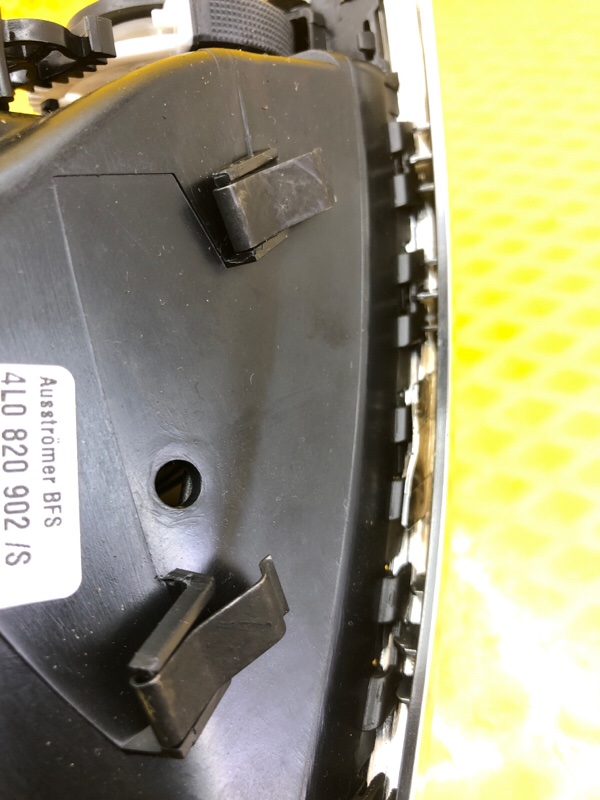 Дефлектор воздушный Audi Q7 2014 4L