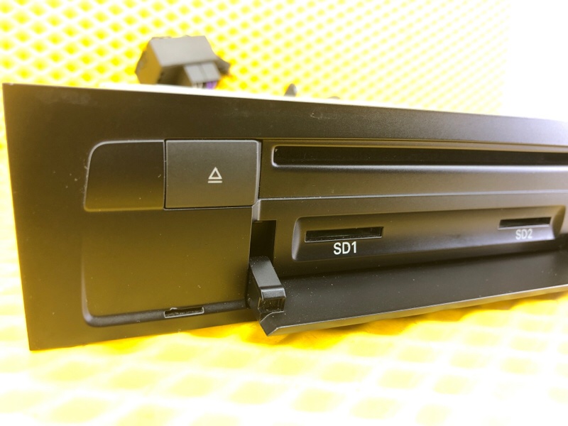 CD-Чейнджер Audi Q7 2014 4L