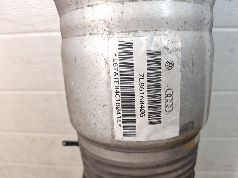 Пневмостойка , амортизатор Audi Q7 2014 4L