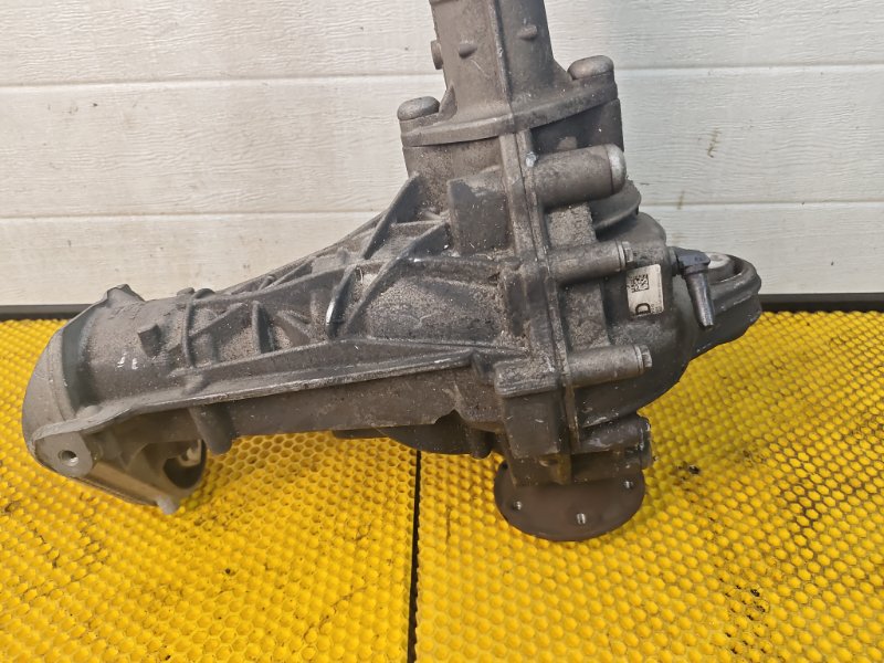 Редуктор переднего моста Audi Q7 2014 4L