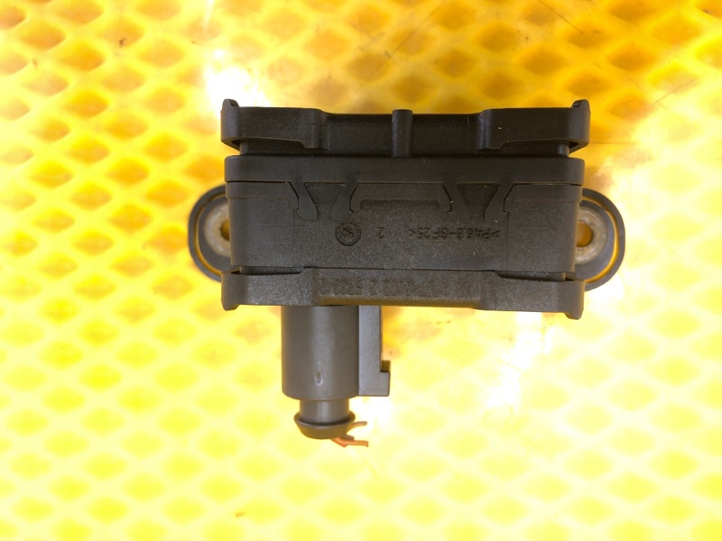 Датчик ускорения Audi Q7 2014 4L