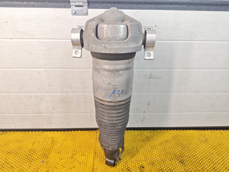 Пневмостойка , амортизатор Audi Q7 2014 4L