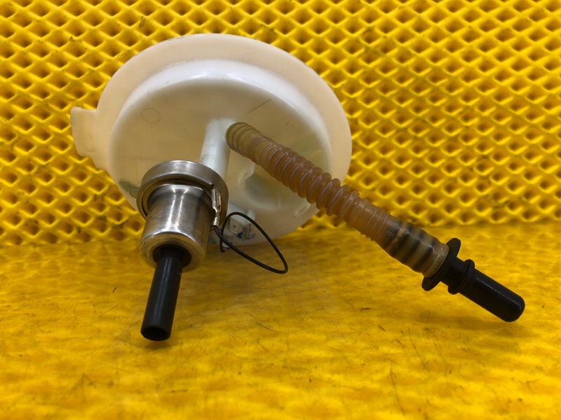 Фланец топливного насоса Audi Q7 2014 4L