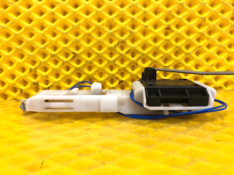 Датчик уровня топлива Audi Q7 2014 4L