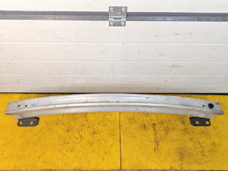 Усилитель бампера Audi Q7 2014 4L