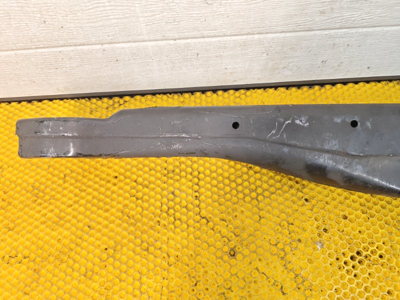 Кронштейн раздатки Audi Q7 2014 4L