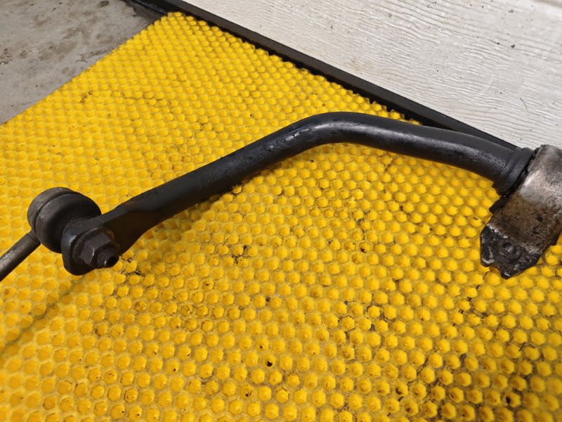 Стабилизатор передний Volkswagen Tiguan