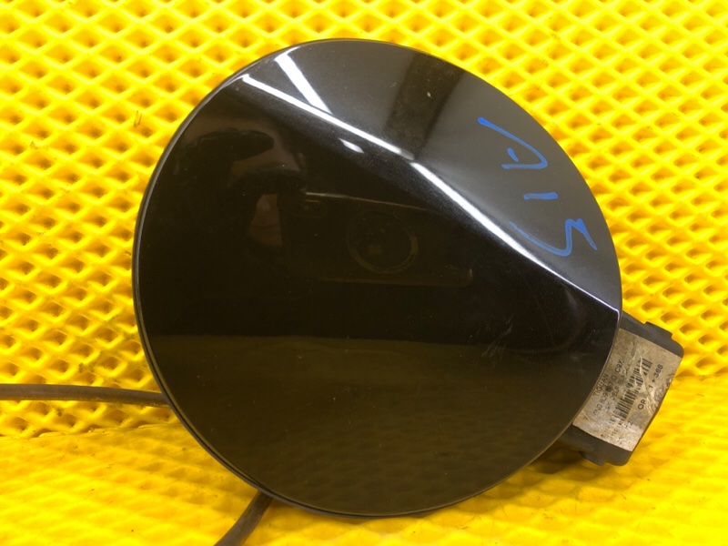 Лючок бензобака Volkswagen Tiguan