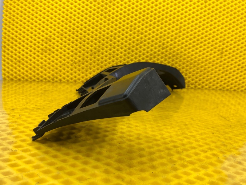 Кронштейн бампера Volkswagen Tiguan