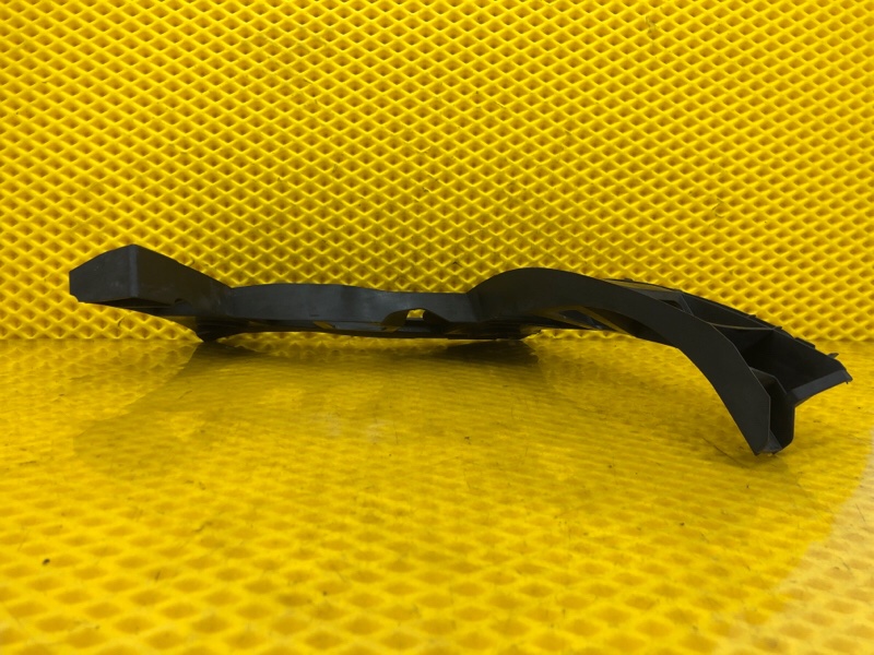 Кронштейн бампера Volkswagen Tiguan