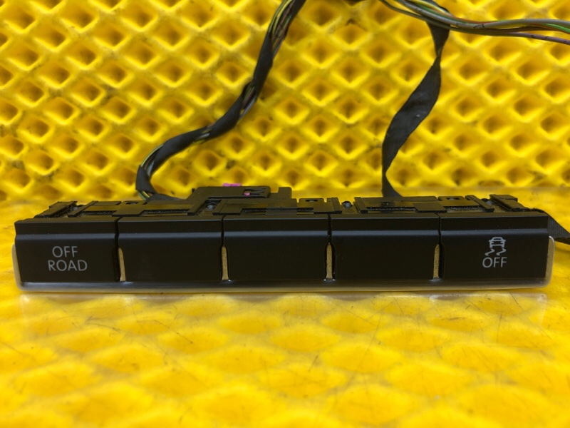 Блок кнопок Volkswagen Tiguan