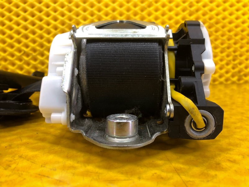 Ремень безопасности передний правый Volkswagen Tiguan