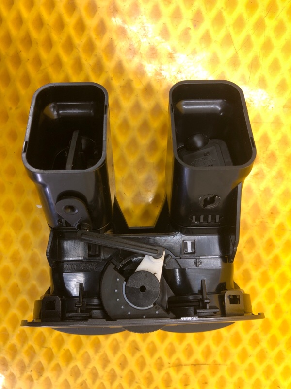 Дефлектор воздушный задний Volkswagen Tiguan