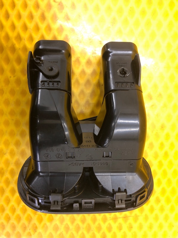 Дефлектор воздушный задний Volkswagen Tiguan