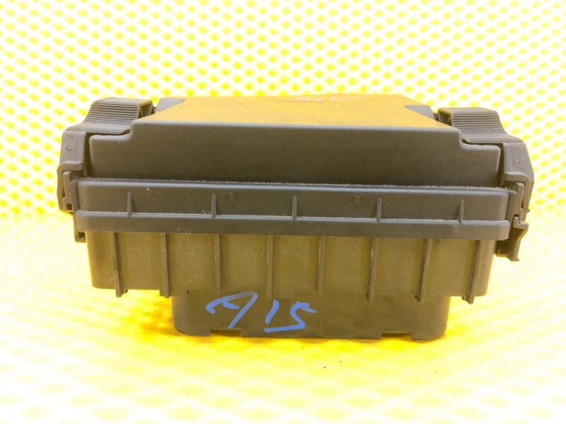 Блок предохранителей Volkswagen Tiguan