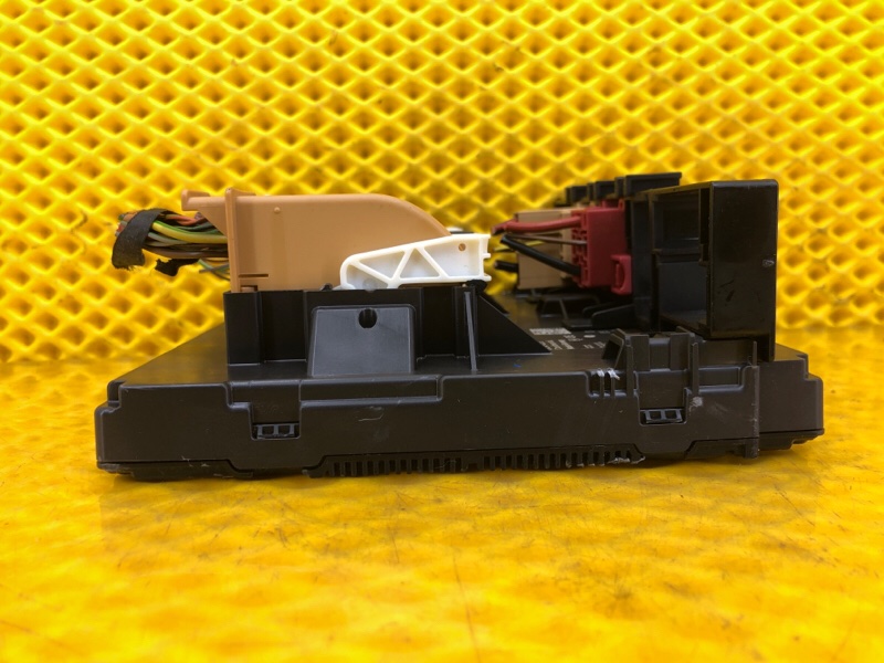 Блок комфорта Volkswagen Tiguan