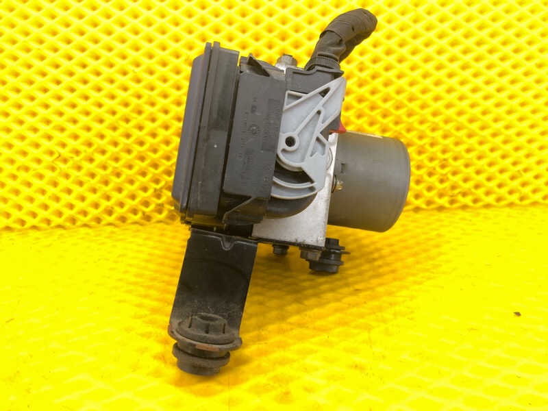 Блок АБС ABS Volkswagen Tiguan