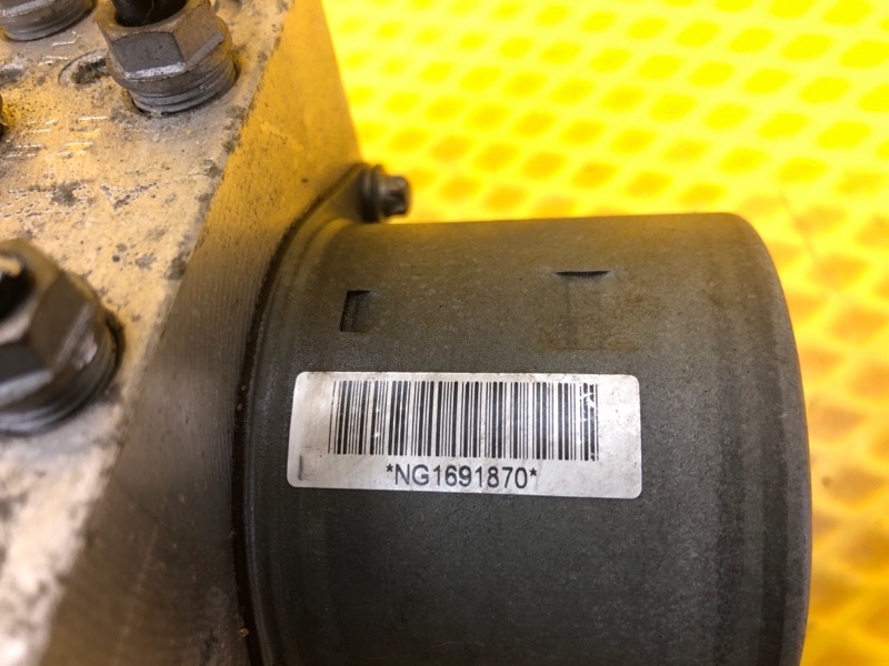 Блок АБС ABS Volkswagen Tiguan