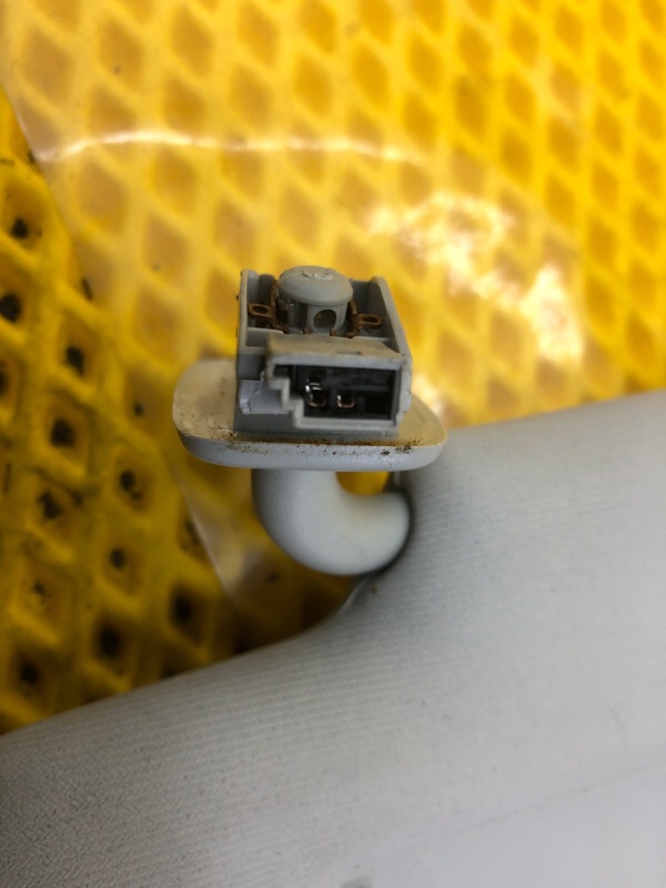 Солнцезащитный козырек левый Volkswagen Tiguan