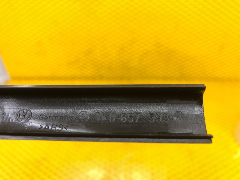 Накладка зеркала заднего вида Volkswagen Tiguan