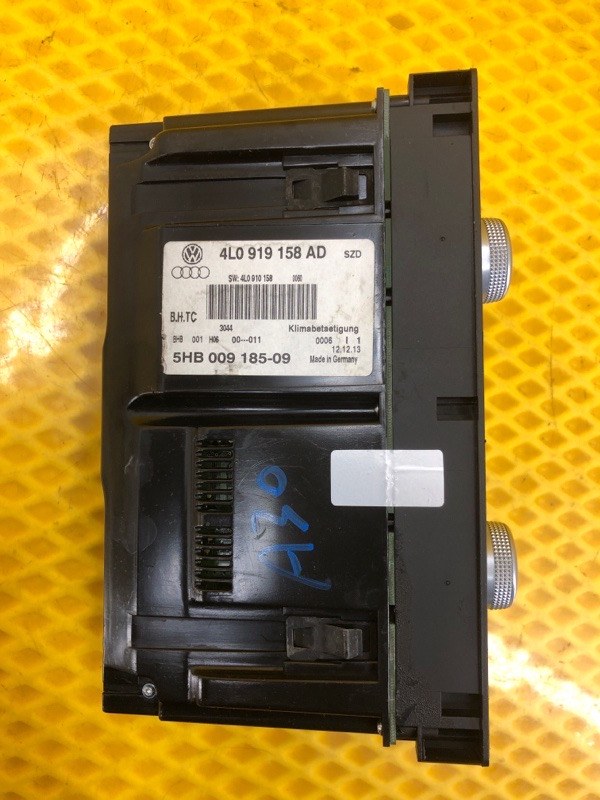 Блок управления климат-контроля Audi Q7 2014 4L