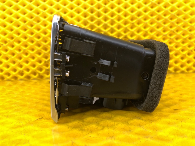 Дефлектор воздушный задний Audi Q7 2014 4L