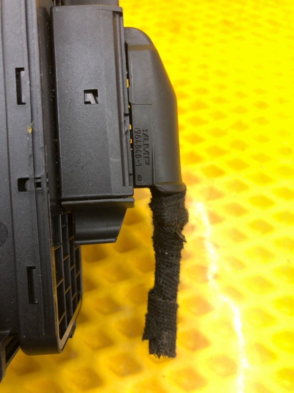 Блок управления бортовой сетью Audi Q7 2014 4L