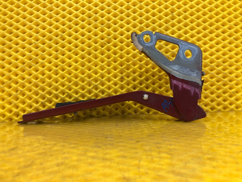 Петля капота правая Audi Q7 2014 4L