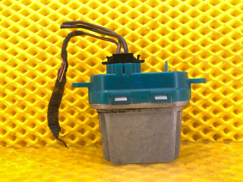 Резистор отопителя Audi Q7 2014 4L