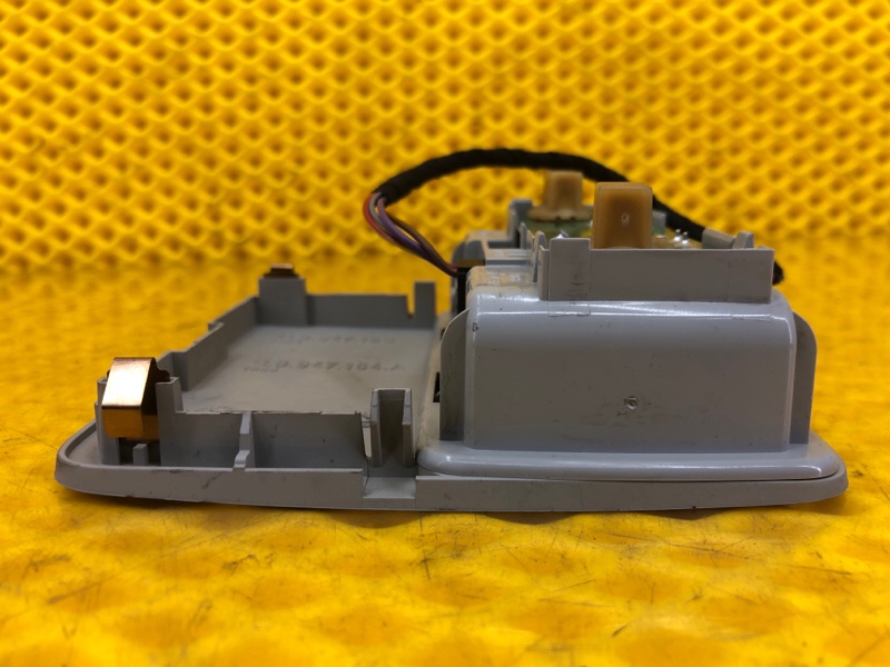 Плафон салона задний Audi Q7 2014 4L