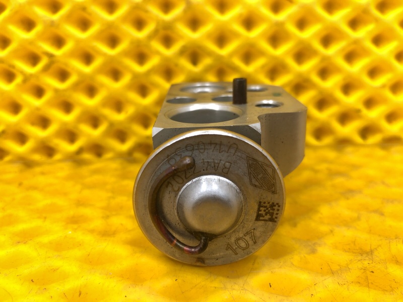 Клапан кондиционера Audi Q7 2014 4L