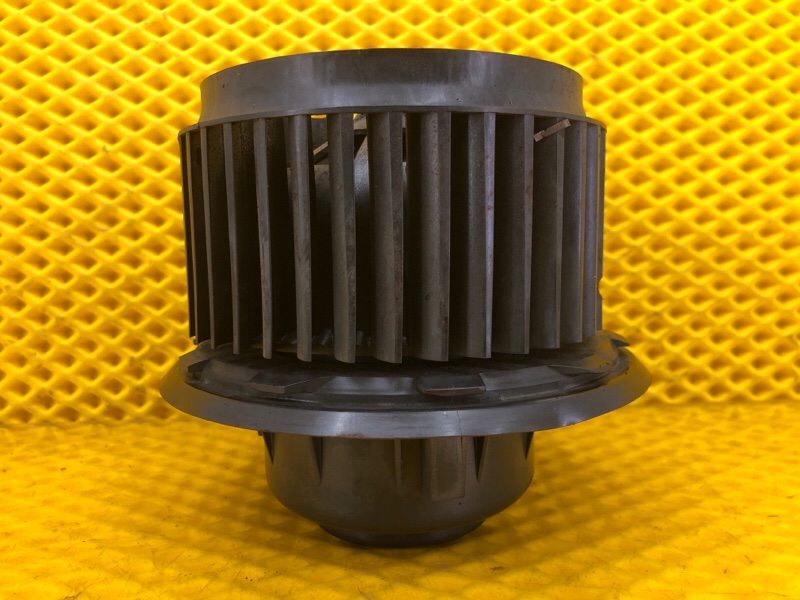 Моторчик печки (отопителя) Audi Q7 2014 4L