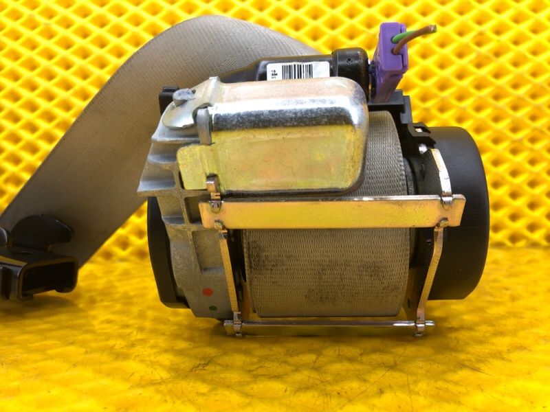 Ремень безопасности Audi Q7 2014 4L