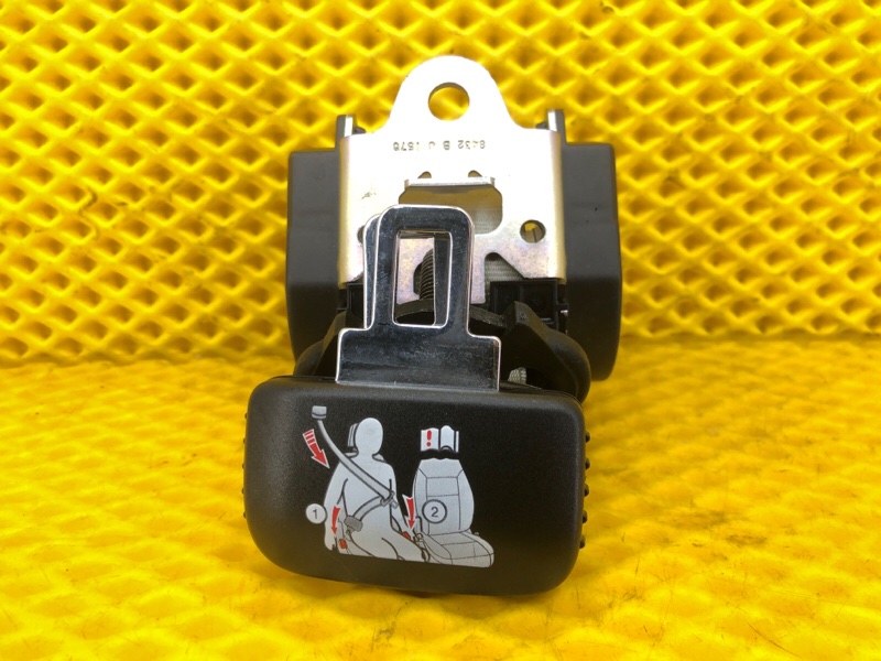 Ремень безопасности задний Audi Q7 2014 4L