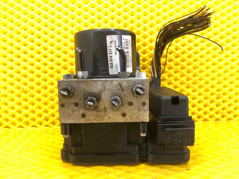 Блок АБС ABS Audi Q7 2014 4L