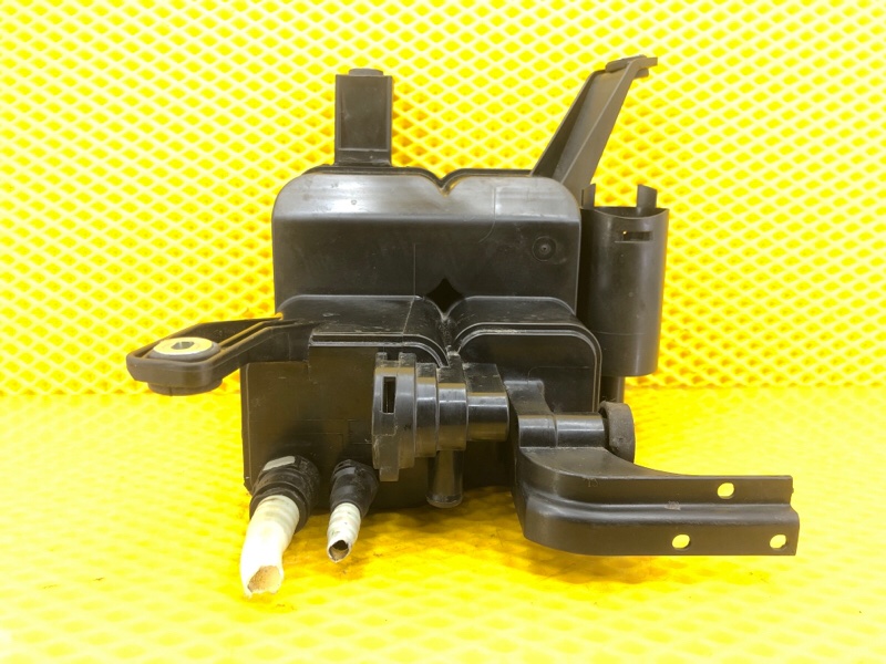 Абсорбер топливный Audi Q7 2014 4L