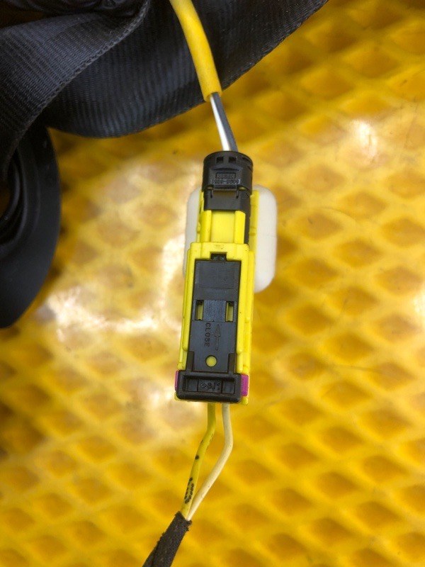 Ремень безопасности передний левый Volkswagen Tiguan