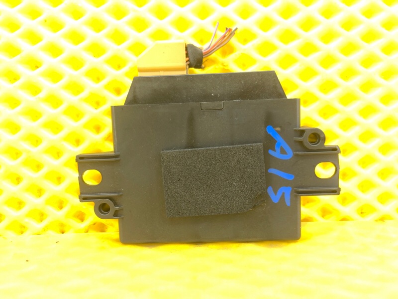 Блок управления парктрониками (система parktronic) Volkswagen Tiguan